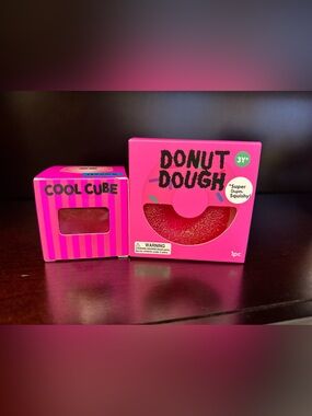 Squishy Bundle - Donut Dough and Cool Cube Squishy NWT (Pink)